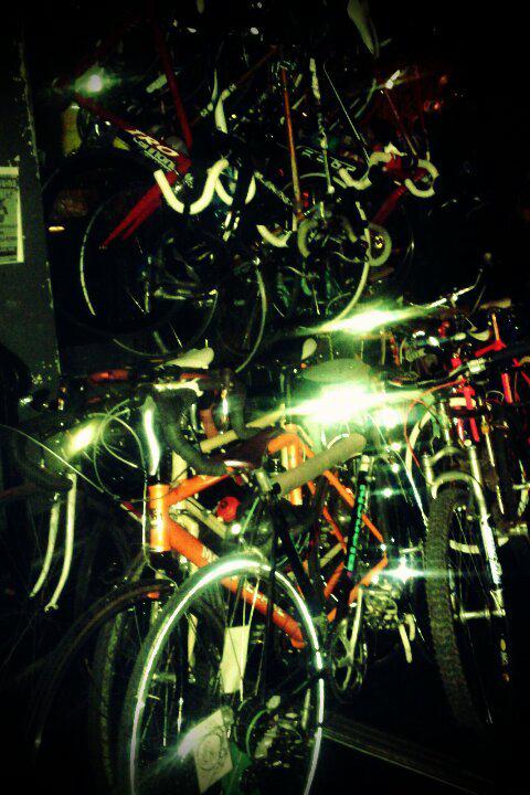 Bender's bike pile, after a clear-skies butterlap. New names to remember: margo, alex, reese(?), adam, ian.
