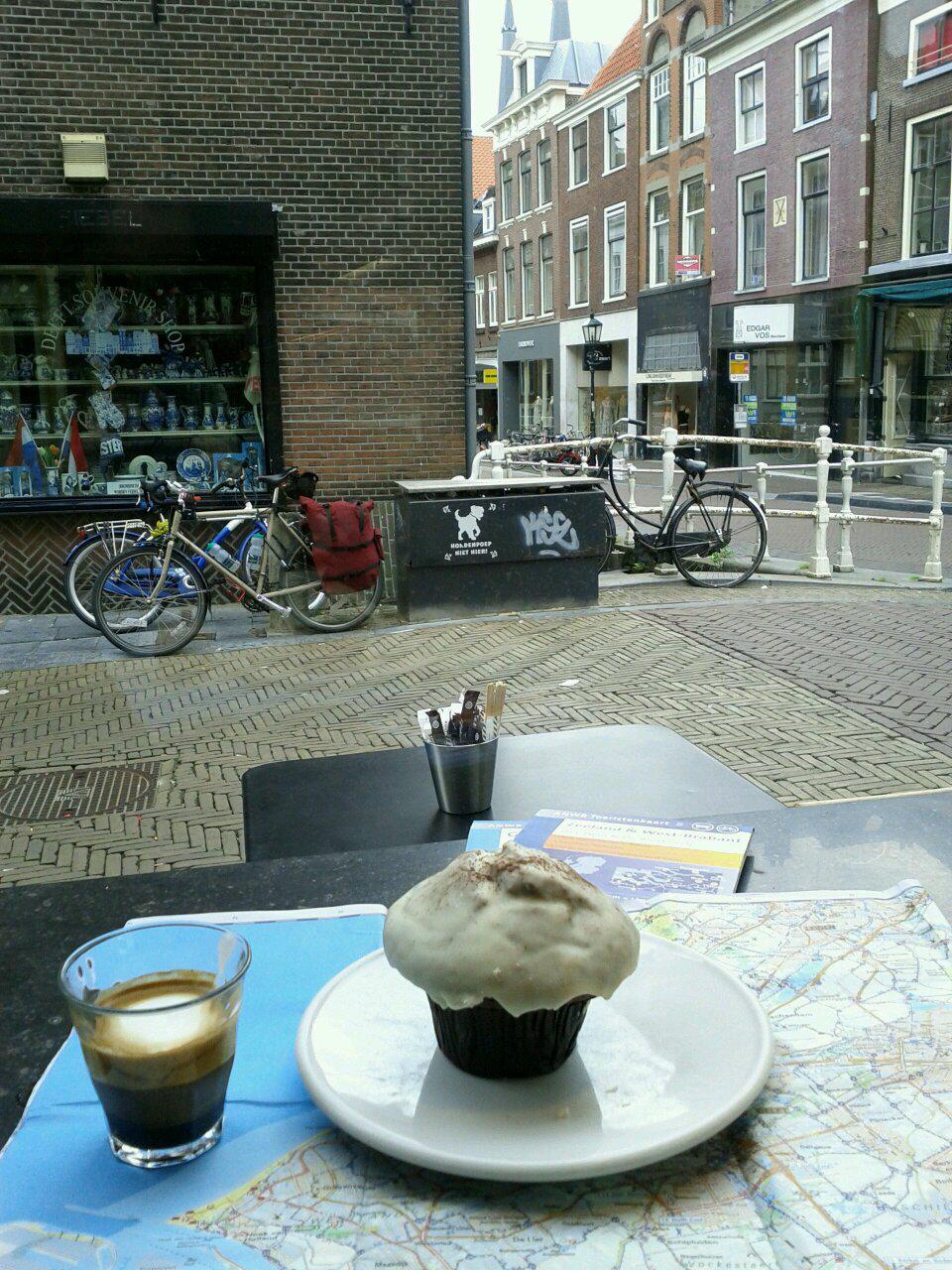 Coffee and Vermeer break in Delft