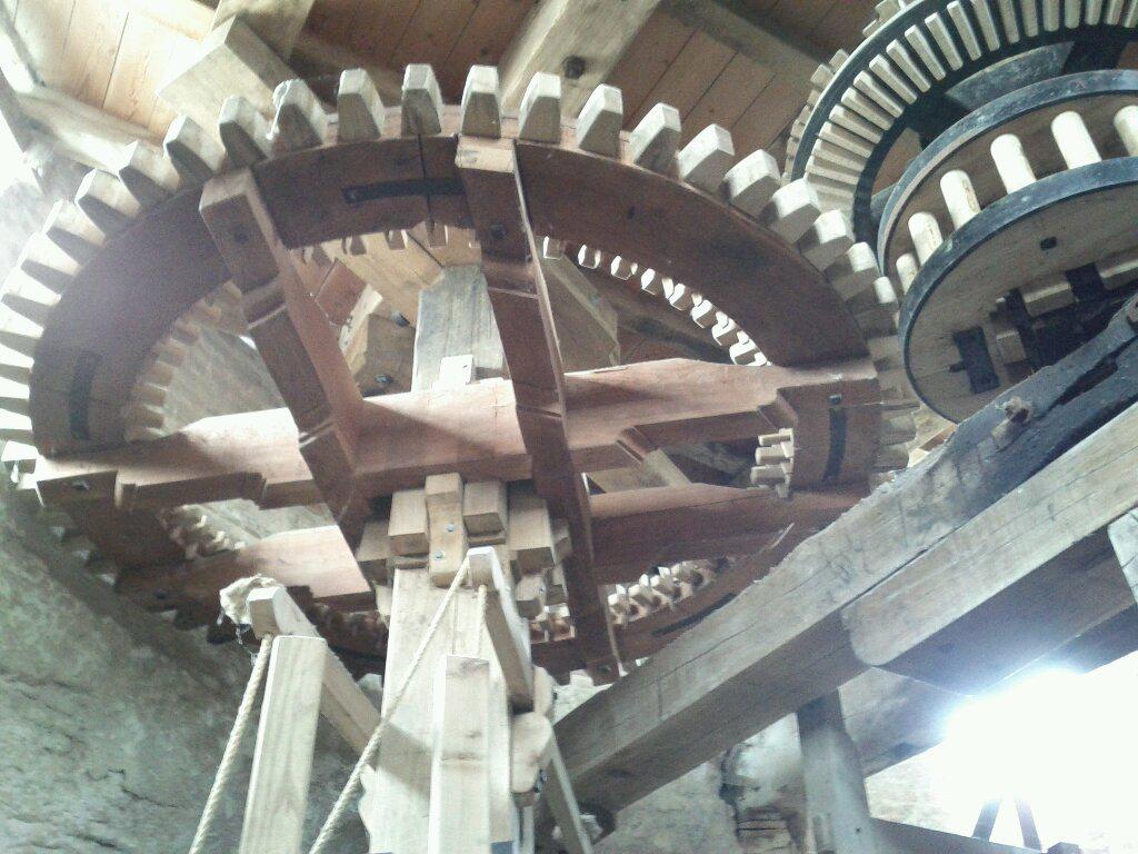 Friend convinced me to add one final 10km loop to Damme to go inside an old windmill