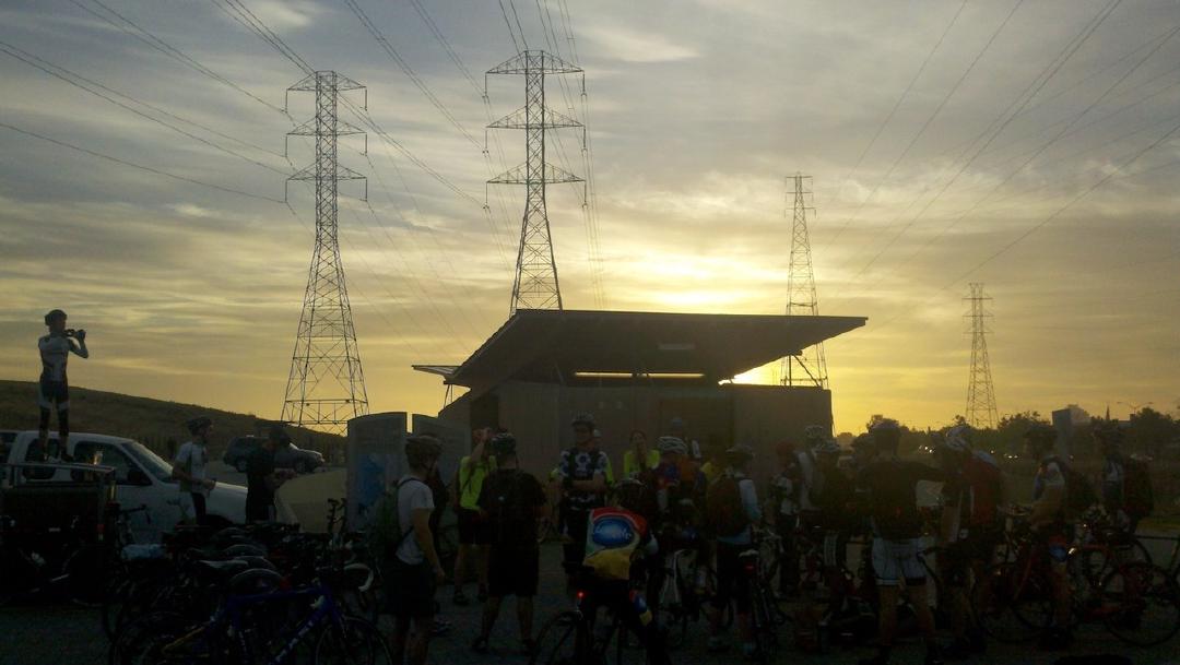 Halfway from SF to Mt View, stopping for water as the sun rises. (from last week)