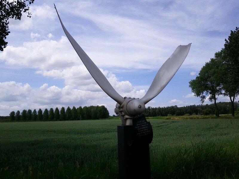 If I hadn't taken out-of-the-way roads, I never would have seen this prop (in memory of a set of crashed Brit/Canadian Halifax...