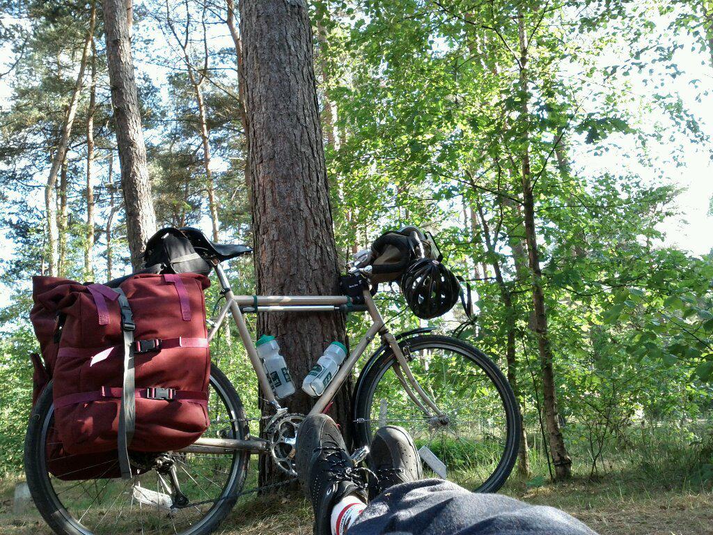Laying on my back somewhere in The Netherlands, surrounded by vocal evening birds. Not a bad end to a Thursday.