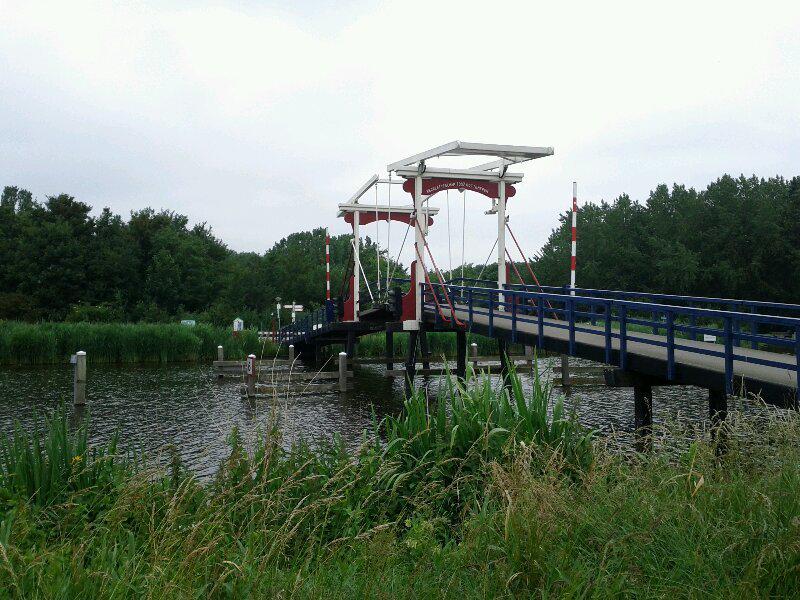 minimal drawbridge. not totally sure where I am.