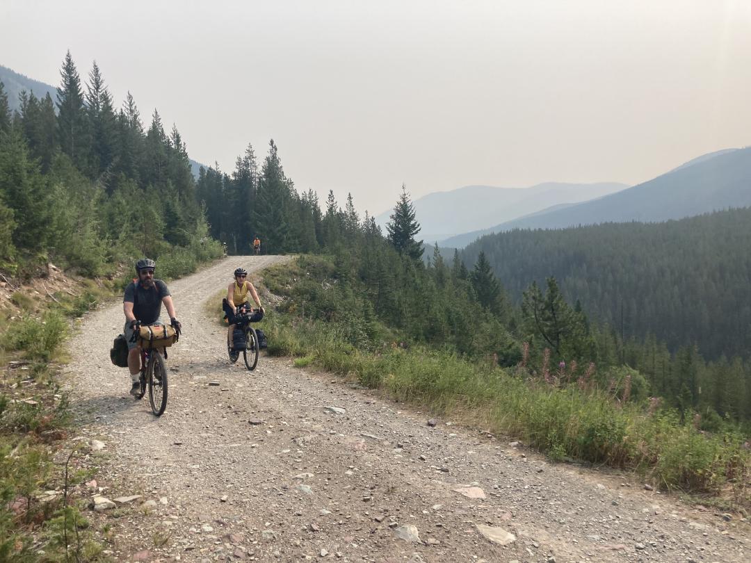 Montana gravel bike camping + GDMBR (5 days)