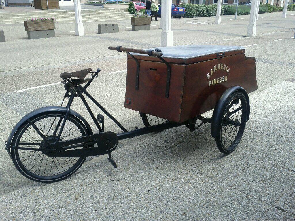 Old bakery delivery bike