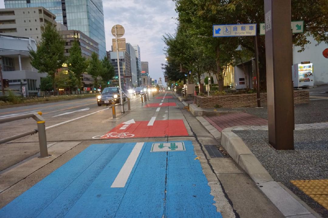 Separated bike lanes, Nagoya (Japan)