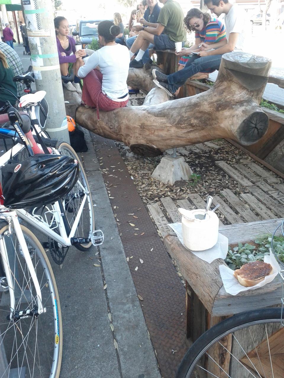 Trouble coffee parklet (a quick morning ride to get coffee)